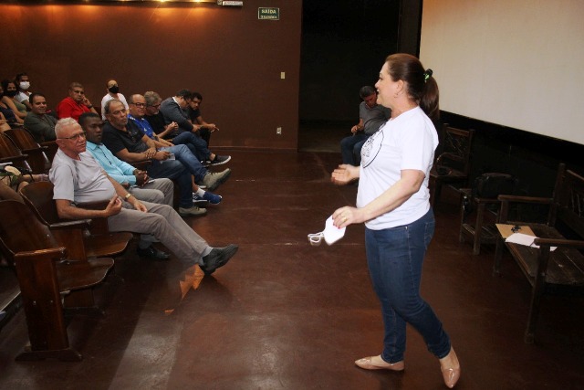 Secretária Municipal de Desenvolvimento Social, rebateu críticas sobre a atuação da Secretaria de Assistência,na região da Baixada
