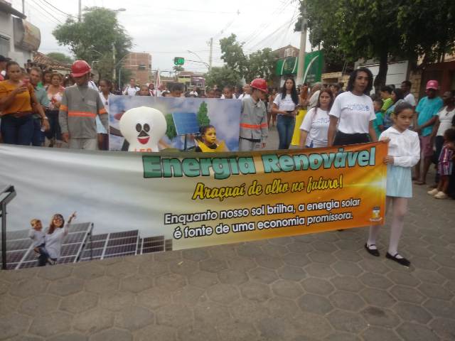 Energia solar foi lembrada como uma das alternativas do futuro e que já é uma realidade no município.
